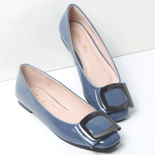 Large Size Women Flat Heel Shoes Square Head Patent Leather Shoes q12