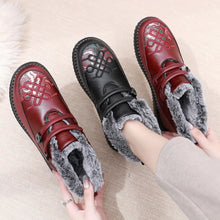 Load image into Gallery viewer, Winter New Leather Waterproof Snow Boots Women&#39;s Plus Velvet Warm Shoes q161