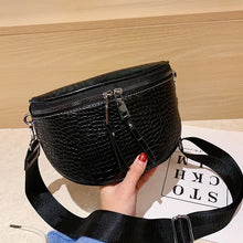 Load image into Gallery viewer, Fashion Crocodile Pattern Shoulder Bag Women PU leather Saddle Bag Luxury Crossbody Bag Designer Chest Handbag Pouch