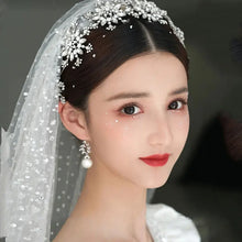 画像をギャラリービューアに読み込む, Luxury Crystal Snowflake Hairband Floral Tiaras Crown Wedding Hair Accessories l12