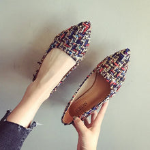 Laden Sie das Bild in den Galerie-Viewer, Women Flats Pointed Toe Flat Heel Shoes Slip on Loafers Plus Size 33-45