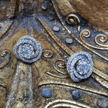 Load image into Gallery viewer, Fashion Cubic Zirconia Stud Earrings For Women Versatile Ear Jewelry he106 - www.eufashionbags.com