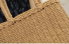 Charger l&#39;image dans la galerie, Summer Straw Bag Women Large Handle Bag Handmade Weave Totes Bag Trendy Rattan Beach Bag