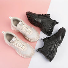 Laden Sie das Bild in den Galerie-Viewer, New Spring Chunky Sneakers Women Breathable Shoes Casual Running Sneakers