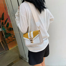 Carica l&#39;immagine nel visualizzatore di Gallery, Small Summer Contrast Color PU Leather Crossbody Bags For Women New  Chain Shoulder Messenger Handbags