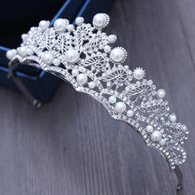 Load image into Gallery viewer, Luxury Baroque Silver Plated Crystal Tiaras Rhinestone Bridal Head Jewelry l16