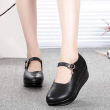 Carica l&#39;immagine nel visualizzatore di Gallery, Spring Real Leather Shoes High Heels Round Women Wedge Nurse Shoes x07