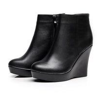 Laden Sie das Bild in den Galerie-Viewer, Genuine Leather Winter Boots Women Ankle Boots Wedges Shoes q382
