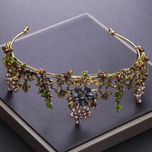 Load image into Gallery viewer, Vintage Crystal Flowers Wedding Hair Accessories Tiaras Rhinestone Queen Crowns l21