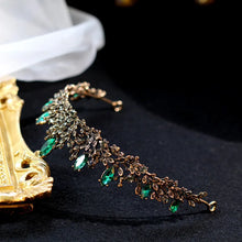 Load image into Gallery viewer, Luxury Vintage Green Crystal Bridal Tiaras Crowns Veil Tiara Headpiece l08