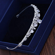Load image into Gallery viewer, Fashion Zircon Bridal Tiara Headpiece Crystal Wedding Crown Hair Accessories bc40 - www.eufashionbags.com