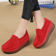 Load image into Gallery viewer, Women&#39;s Genuine Leather Shoes  Platform Moccasins Flats Loafers