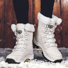 Laden Sie das Bild in den Galerie-Viewer, Classic Women Snow Boots Winter Warm Shoes Handmade Platform Shoes