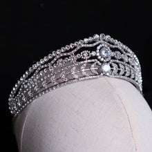 Laden Sie das Bild in den Galerie-Viewer, Gorgeous Wedding Hair Accessories Bridal Tiara Princess Crown Tiaras  Austria Crystal Wedding Party Hair Jewelry