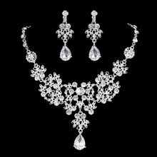 Laden Sie das Bild in den Galerie-Viewer, Fashion Crystal Wedding Jewelry Sets Women Tiara Crowns Necklace Earrings Set bj30 - www.eufashionbags.com