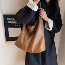 Laden Sie das Bild in den Galerie-Viewer, 2 PCS/SET Winter Fashion Shoulder Bags for Women Trendy PU Leather Bag n337