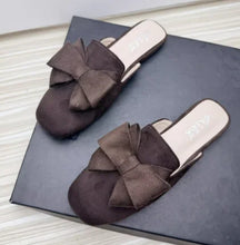 画像をギャラリービューアに読み込む, Women Spongy Sole Butterfly-Knot Flat Slides Mules Square Toe Wide Fitting Flock Cloth Summer Sweet Shoes