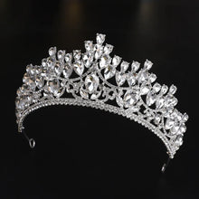 Cargar imagen en el visor de la galería, Silver Color Crystal Crowns And Tiaras Baroque Vintage Crown Tiara For Women