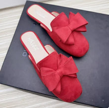 Cargar imagen en el visor de la galería, Women Spongy Sole Butterfly-Knot Flat Slides Mules Square Toe Wide Fitting Flock Cloth Summer Sweet Shoes