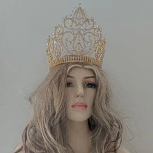 Laden Sie das Bild in den Galerie-Viewer, Large Miss Earth Crown Crsytal Flower Leaf Rhinestone Tiaras Wedding Hair Accessories y90