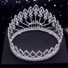 Laden Sie das Bild in den Galerie-Viewer, Pageant Crown Crystal Tiaras Headdress Royal Queen Prom Wedding Hair Jewelry Bridal Head Accessories