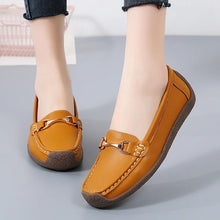 画像をギャラリービューアに読み込む, New Spring /autumn Women Flats Genuine Leather Moccasins Casual Shoes Slip-on Loafers Boat Shoes Big Size 44