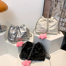 Carica l&#39;immagine nel visualizzatore di Gallery, Pu Leather Silver Chain Shoulder Bags for Women 2024 Fashion Handbags Crossbody Bucket Bag