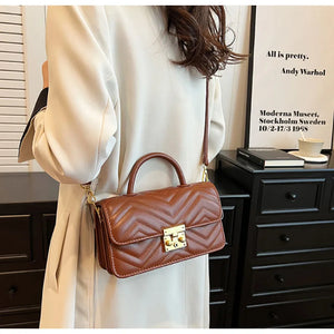 Light Luxury Texture Women High-End Red Crossbody Bag Winter New Fashion Retro Handbag