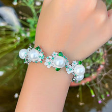 画像をギャラリービューアに読み込む, Luxury Green Cubic Zirconia Cluster Flower Wedding Pearl Bracelets for Women cw01 - www.eufashionbags.com