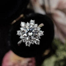 Load image into Gallery viewer, Sunflower Shaped CZ Rings Wedding Band Accessories for Women t06 - www.eufashionbags.com