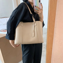 Load image into Gallery viewer, Vintage Large PU Leather Tote Handbag Women Designer Shoulder Bag Shopping Purse z81
