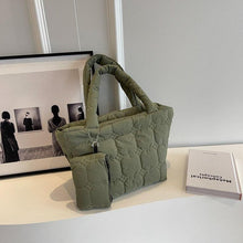 Charger l&#39;image dans la galerie, Fashion Padded Shoulder Bag for Women Trendy Winter Handbags Tote Purse l27 - www.eufashionbags.com