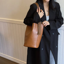 Carica l&#39;immagine nel visualizzatore di Gallery, 2 PCS/Set Fashion PU Leather Shoulder Bag for Women Solid Color Purses w39