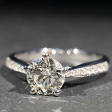 Charger l&#39;image dans la galerie, New Trendy Wedding Rings for Women Luxury Cubic Zirconia Crystal Rings n223
