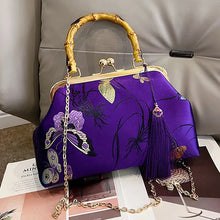 Carica l&#39;immagine nel visualizzatore di Gallery, Luxury Embroidery Evening Bag Vintage Wedding Bags Tassels Women Handbag a122