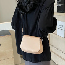 Carica l&#39;immagine nel visualizzatore di Gallery, Small Pu Leather Flap Bags for Women 2024 New Fashion Crossbody Bag Female Shoulder Bag Handbags and Purses