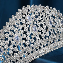 Load image into Gallery viewer, Tiaras and Crowns for Women, Crystal Wedding Tiara for Women Royal Queen Crown Headband Metal Princess Tiara