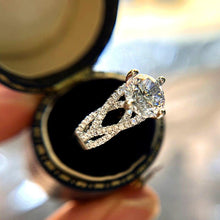 Load image into Gallery viewer, Trendy Women Proposal Ring Fashion Cubic Zirconia Finger Accessories hr06 - www.eufashionbags.com