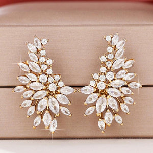 Sparkling Cubic Zirconia Stud Earrings Women Wedding ewelry he102 - www.eufashionbags.com