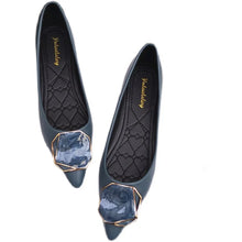 Cargar imagen en el visor de la galería, Black Pointed Flat Shoes Women Mocasines Mujer Pointed Toe Flats Size 45 46