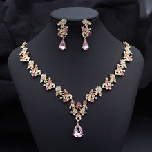 Carica l&#39;immagine nel visualizzatore di Gallery, Baroque Green Color Crystal Bridal Jewelry Sets Tiaras Crown Necklace Earrings Wedding Dubai Jewelry Set