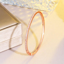 Charger l&#39;image dans la galerie, Trendy Round Open Cuff Micro Pave Cubic Zirconia Bangle for Women cw16 - www.eufashionbags.com