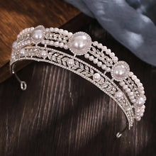 Laden Sie das Bild in den Galerie-Viewer, Silver Color Pearl Rhinestone Luxury Tiara Hairband Wedding Accessories Headband Crown