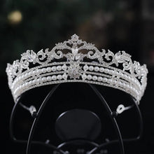 画像をギャラリービューアに読み込む, Luxury Crystal Pearls Bridal Tiaras Crown Rhinestone Leaf Wedding Hair Accessories a56
