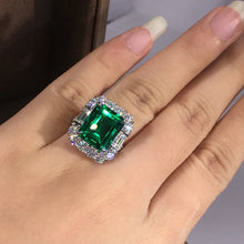 Charger l&#39;image dans la galerie, Big Green Cubic Zirconia Women Rings for Wedding Engagement Finger Accessories