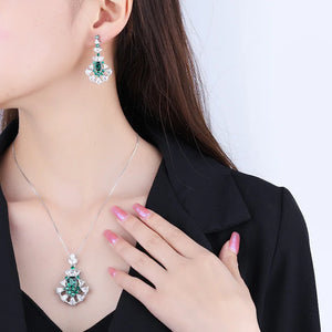 2024 New Emerald Crystal Flower Maple Leaf Water Droplet Luxury Pendant Necklace Long Dangle Earrings x19