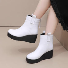 Charger l&#39;image dans la galerie, Women Genuine Leather Wedges Snow Boots Height Increasing Short Boots q140