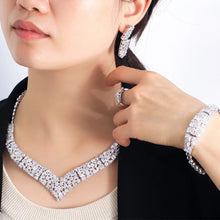 Load image into Gallery viewer, 4pcs White Cubic Zirconia Jewelry Sets Chunky Luxury Dubai Bridal Costume Accessories b39