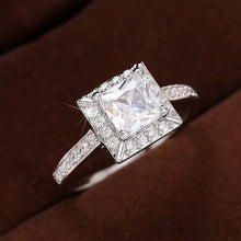 Carica l&#39;immagine nel visualizzatore di Gallery, Classic Princess Cubic Zircon Women Rings for Wedding Timeless Accessories Eternity Jewelry