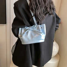 Laden Sie das Bild in den Galerie-Viewer, Fashion Shoulder Bag Women PU Bow Clutch Top Handle Luxury Underarm Bag Chic Y2K Bag for Girls
